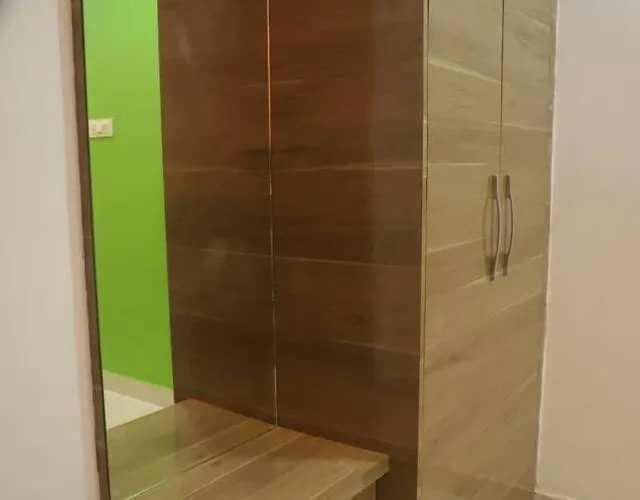 Cozy One-Room Rental In Aligarh