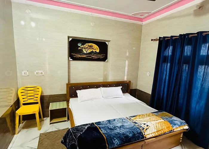Hotel Blue Hill & Veg Restaurant