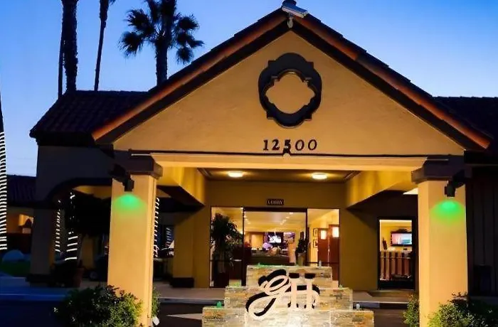 Hotel Saddleback