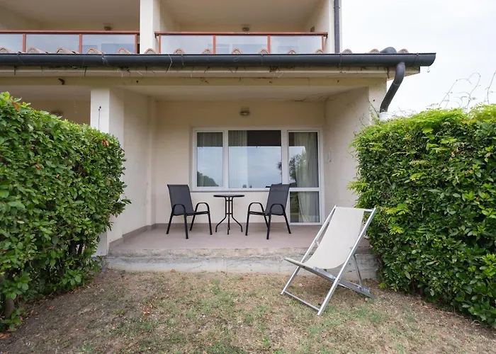Relax Hotel Acquaviva - Tuscany Hills