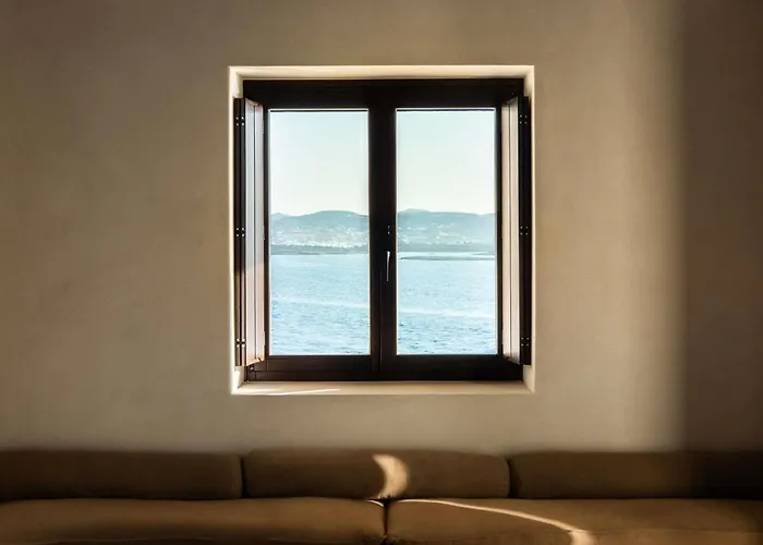 Luura - Cliff, Paros, Morgans Originals (Adults Only)