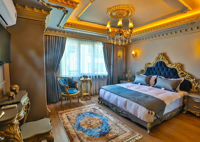 Real King Suite