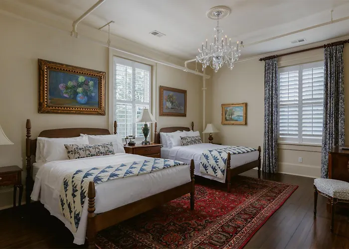 Hotel Everett