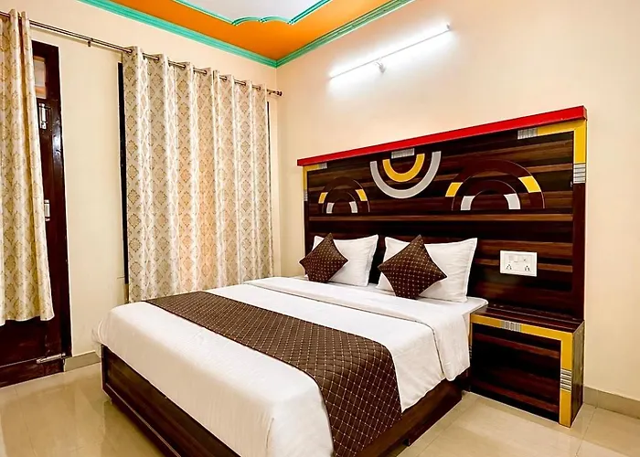 The Amber Retreat - A Cozy Stay Surrounded By The Beauty Of Mussoorie #Mountain View #Luxury Rooms #Restaurant #Parking