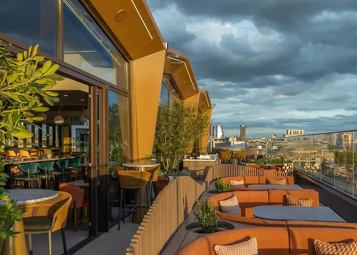 The Imperial Hotel Londres