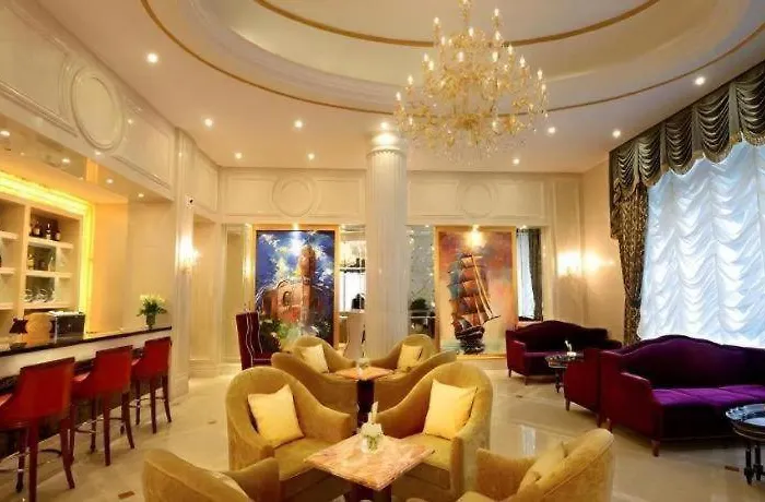 Mianyang Field Hotel