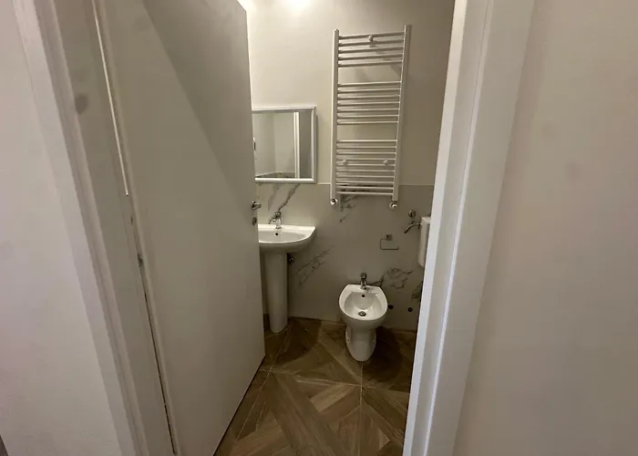 Hotel Link Rho - Jcube Hotellerie