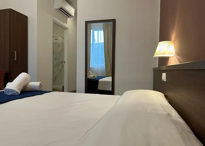 Hotel Link Rho - Jcube Hotellerie