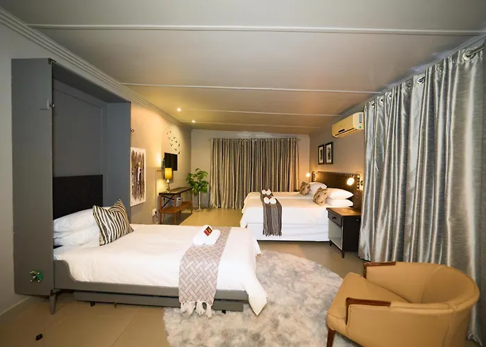 Q Guesthouse