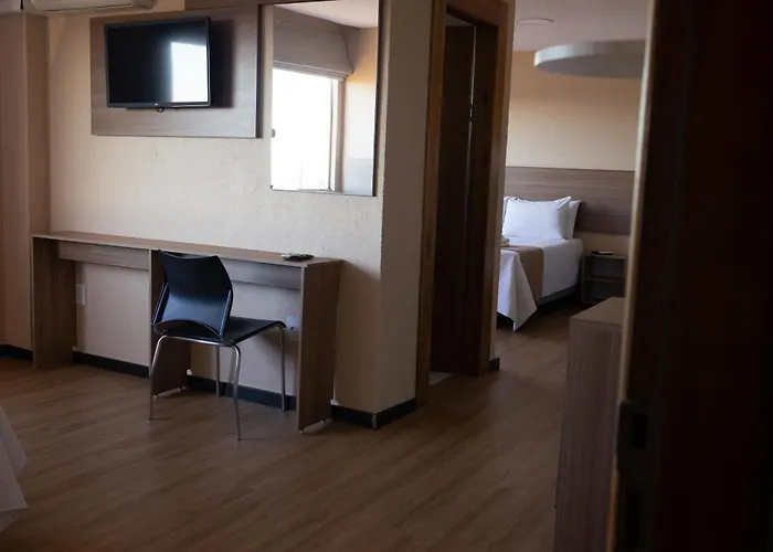 Hotel City