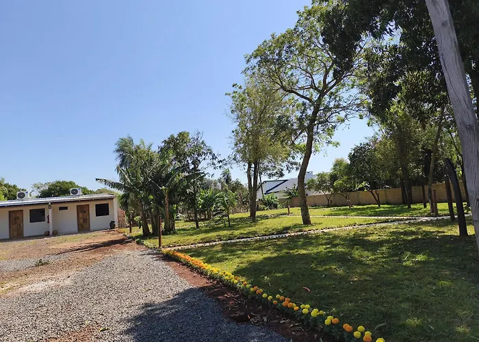 Hospedaje y Camping Carmen del Parana