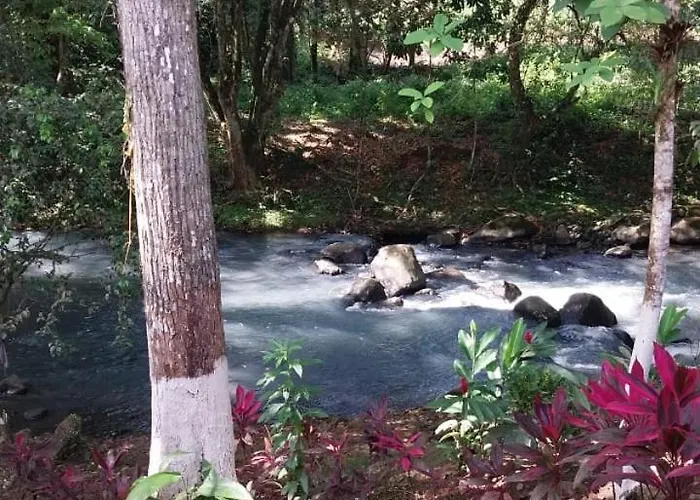 Cabanitas Rio Celeste