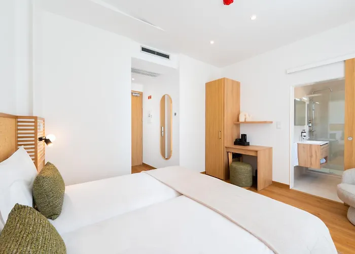 Alluz Nazare - Boutique Chalet By The Sea