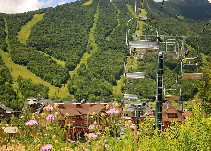 1324 Spruce Peak-One Bedroom-Ski In Ski Out-Sleeps-4 Mountainside By Stowe Mountain Rentals