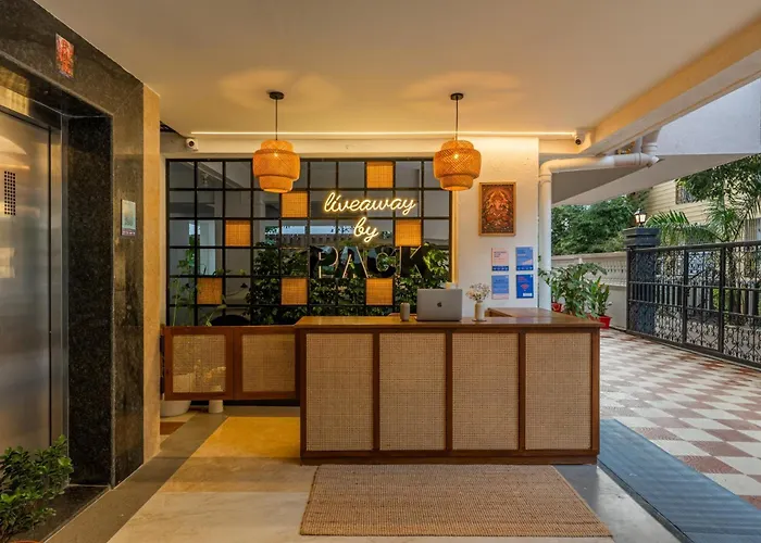 Liveaway Pune, Viman Nagar By Pack