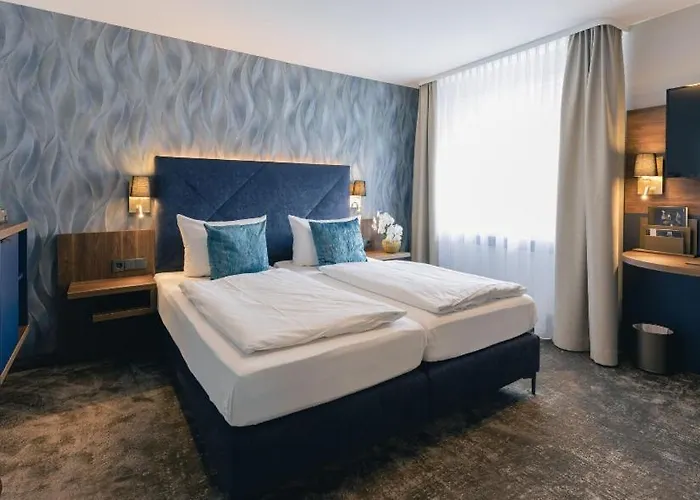 Hotel & Restaurant Rose Frank Land, La Mama Elfriede Land Loungerie & Bar Neueroeffnung Ab 2027