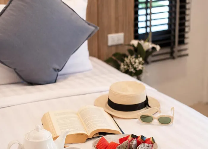 Benz & Ben Khaolak Retreat