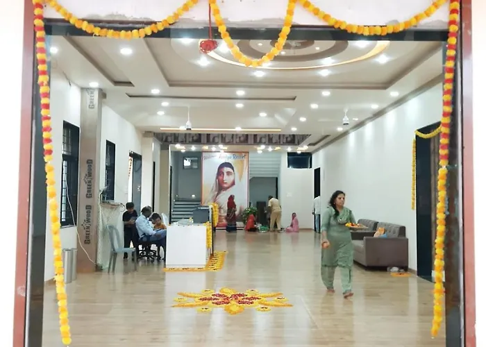 Ahilya Resort & Restaurant