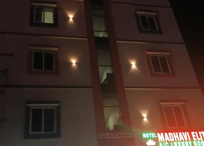 Hotel Madhavi Elite