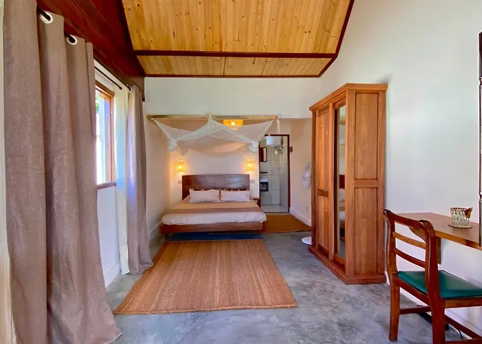 Ankavia Lodge