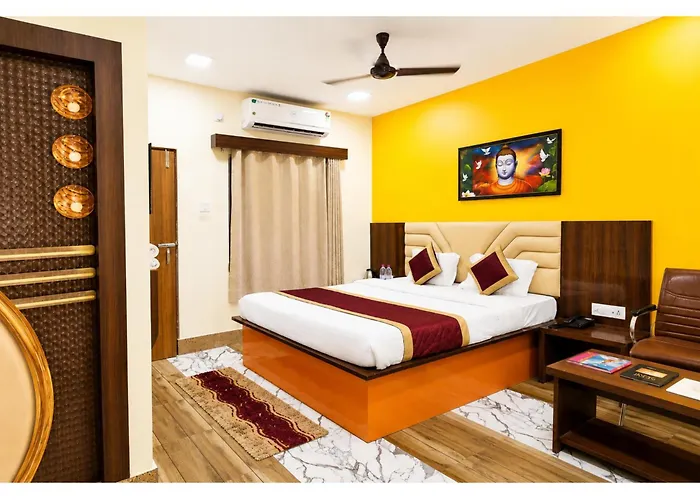 Hotel Coral - S View Luxury Comfort Stay With Swimming Pool, Modern Ac Rooms, Wifi, Parking & Family-Friendly Facilities
