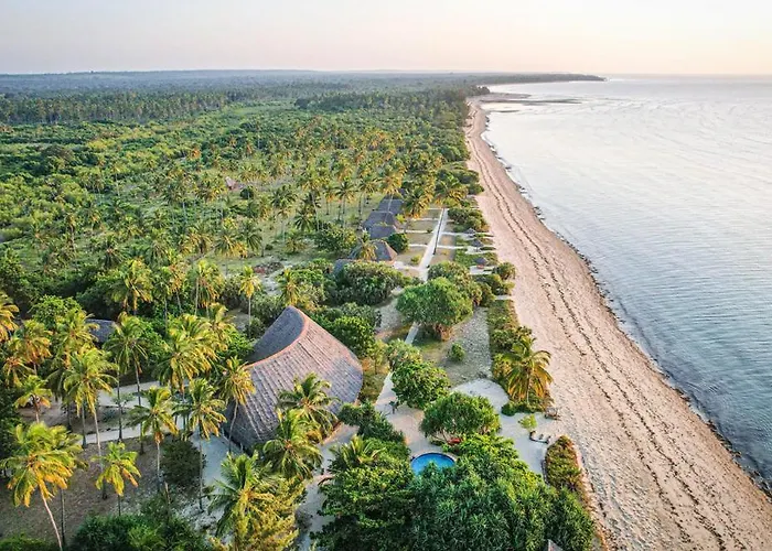 Emayani Beach Lodge