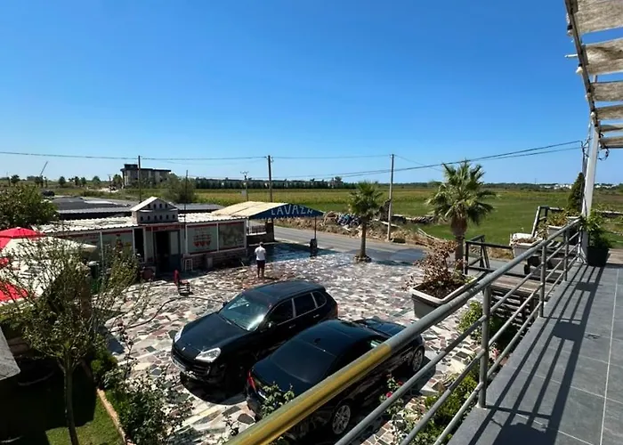 Hotel Vellezerit Ndoj