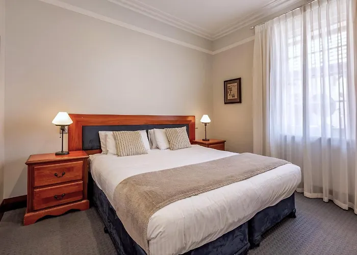 Caves House Hotel