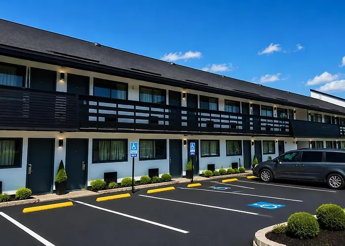 Cranberry Park Hotel