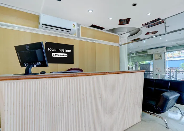 Super Townhouse Oak Prayagraj Bus Terminal Road