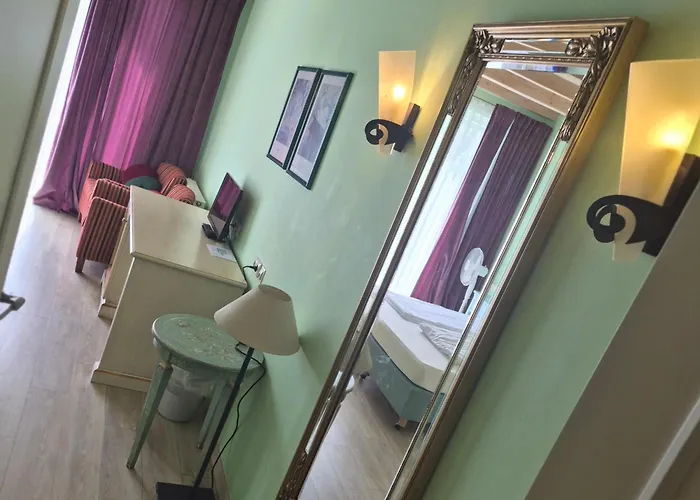 Hotel La Strada&Sultan