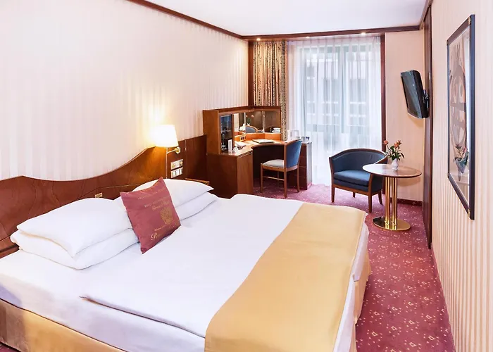 Best Western Premier Grand Hotel Russischer Hof