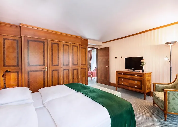 Best Western Premier Grand Hotel Russischer Hof