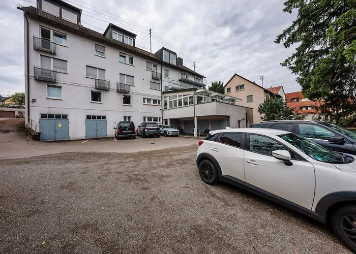 Hotel Bitzer Backnang Zentrum 24h Check In Frühstück zubuchbar gratis Parkplätze