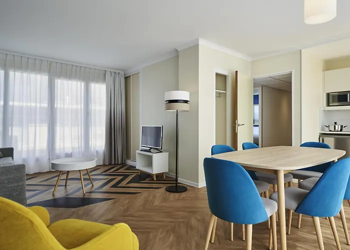 Aparthotel Adagio Porte de Versailles