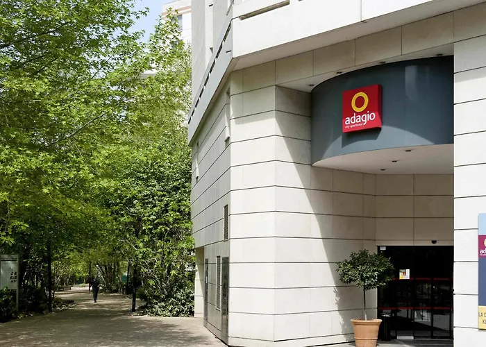 Aparthotel Adagio La Défense Kléber Courbevoie