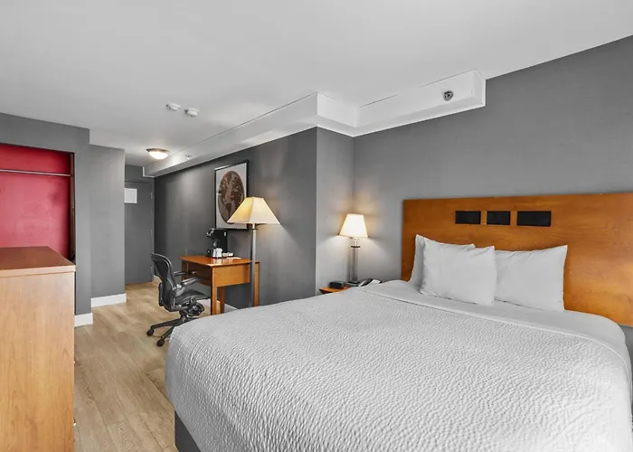 Ramada Plaza By Wyndham Montreal