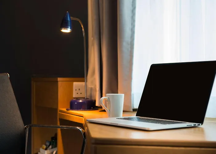 Holiday Inn Express Edinburgh - Royal Mile By Ihg