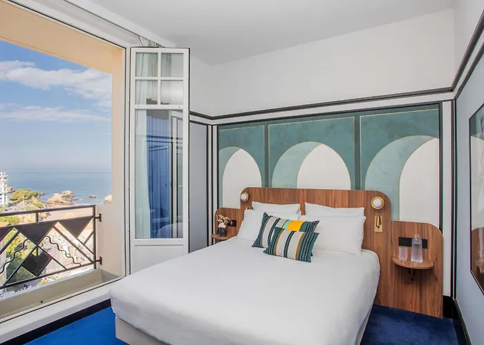 Hotel Plaza Biarritz Plage - Handwritten Collection