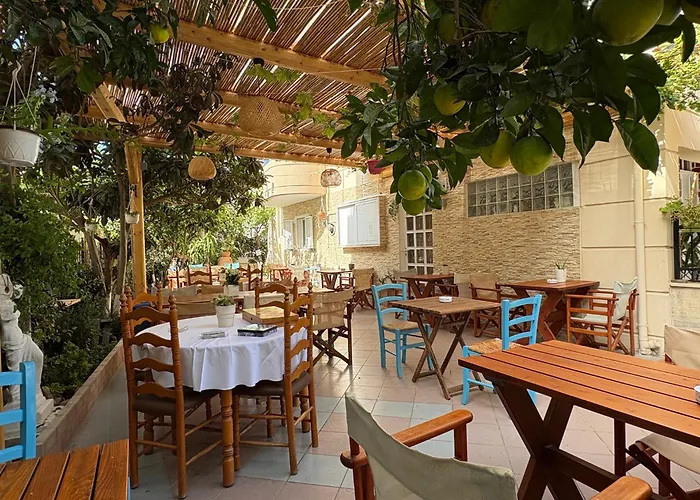 Voula Hotel