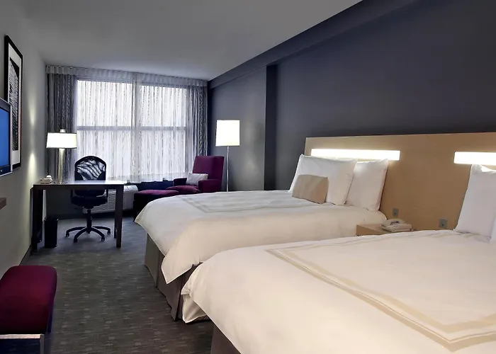 Novotel Montreal Aeroport