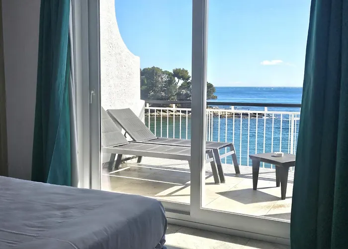 Hotel Grifeu Y Restaurant - Costa Brava