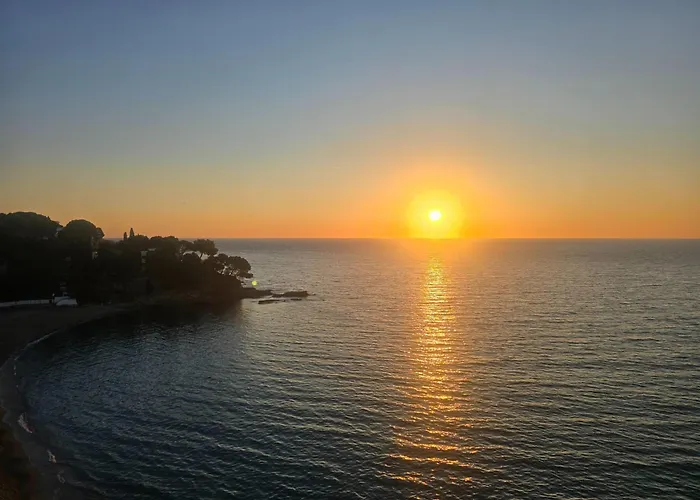 Hotel Grifeu Y Restaurant - Costa Brava