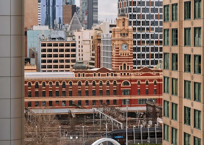 Mercure Melbourne Southbank