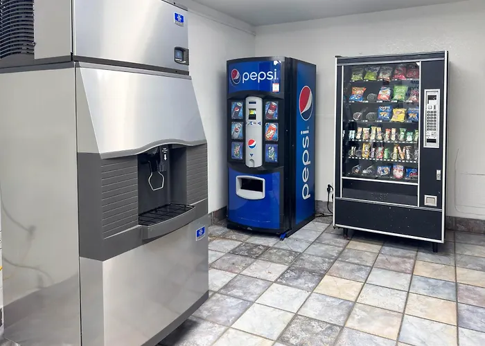 Motel 6-Enfield, Ct - Hartford