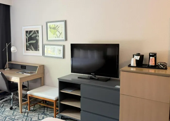 Country Inn & Suites By Radisson, Novi, Mi