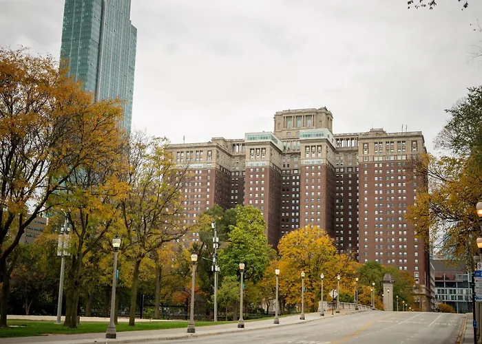 Hilton Chicago Hotel