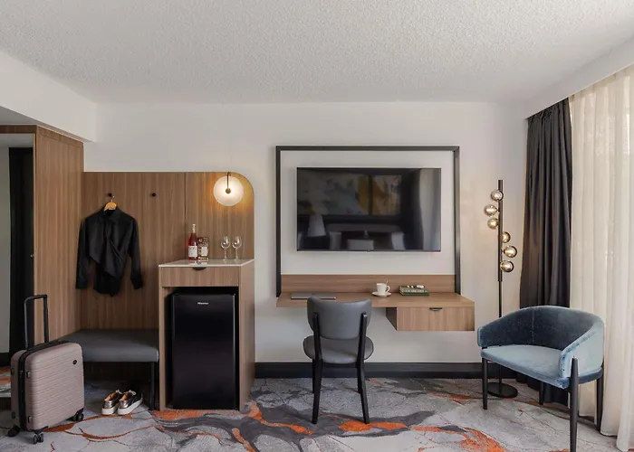 Mercure Brisbane Spring Hill