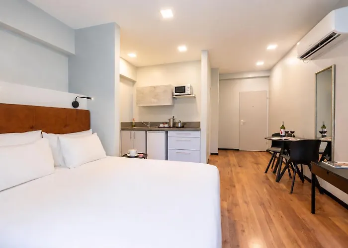 Sea Land Suites - By Echo Hotels