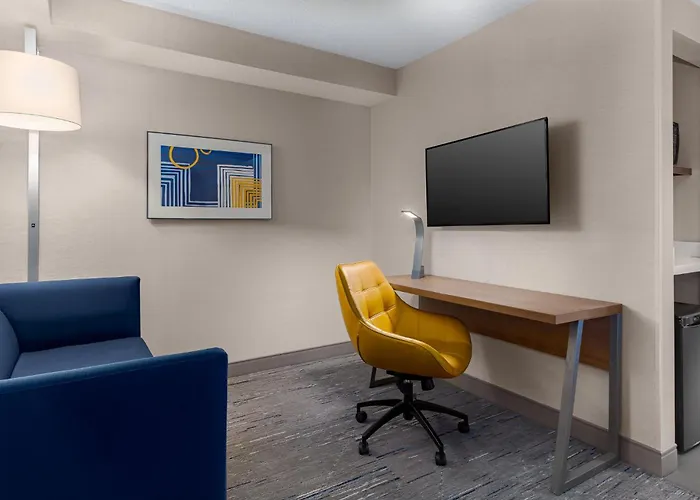 Holiday Inn Express Hotel & Suites Toronto - Markham By Ihg